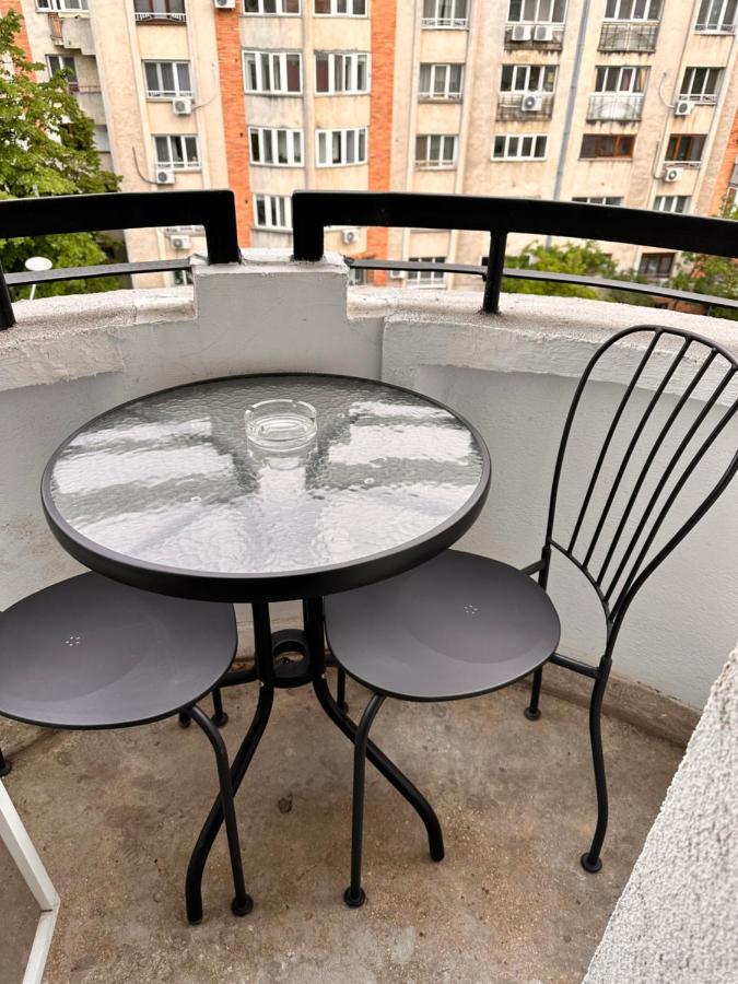 Apartamento Eva Studio Bucarest Exterior foto